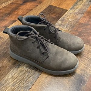 Ugg canoe waterproof sneaker